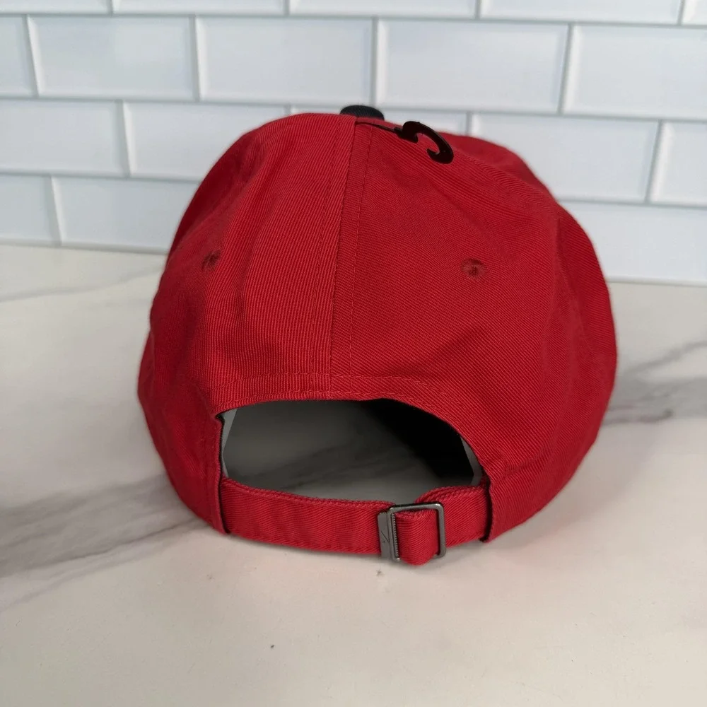 Los Angeles Angels Hat Cap Strap Back Mens M/L Red MLB Baseball Nike Club